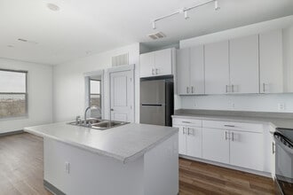 Skyline Apartments in Atlanta, GA - Foto de edificio - Interior Photo