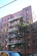 2211 New Haven Ave in Far Rockaway, NY - Building Photo - Building Photo