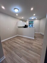 5813 Cunard St in Halifax, NS - Building Photo