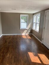 4914 Blue Ln in Kansas City, KS - Building Photo - Building Photo