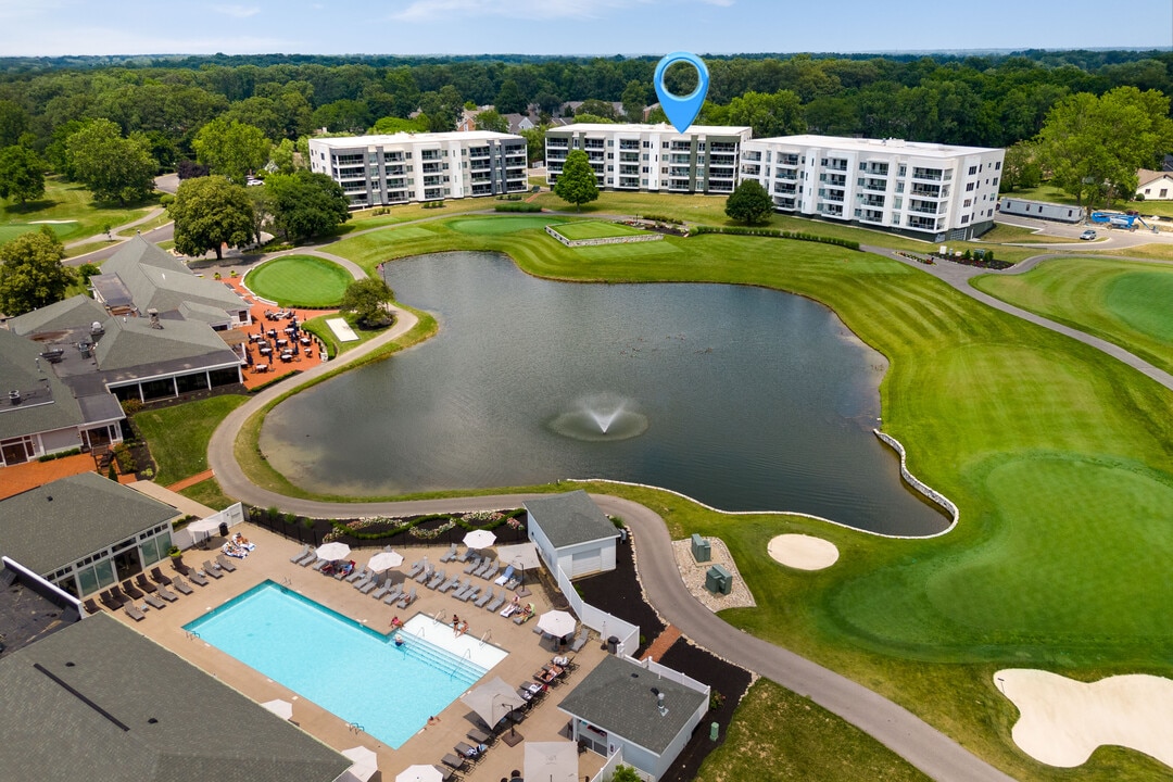 5317 Highpointe Lakes Dr, Unit #402 in Westerville, OH - Building Photo