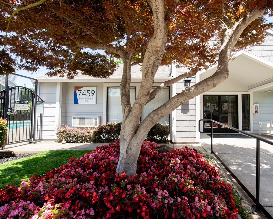 Riverstone in Sacramento, CA - Building Photo