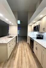 6533 Brentwood Dr. in Zephyrhills, FL - Building Photo - Building Photo