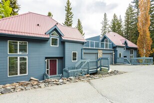205 Carey in Canmore, AB - Building Photo