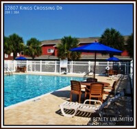 12807 Kings Crossing Dr photo'