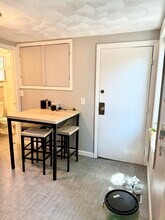 27 Florence St, Unit 1 in Somerville, MA - Building Photo - Building Photo