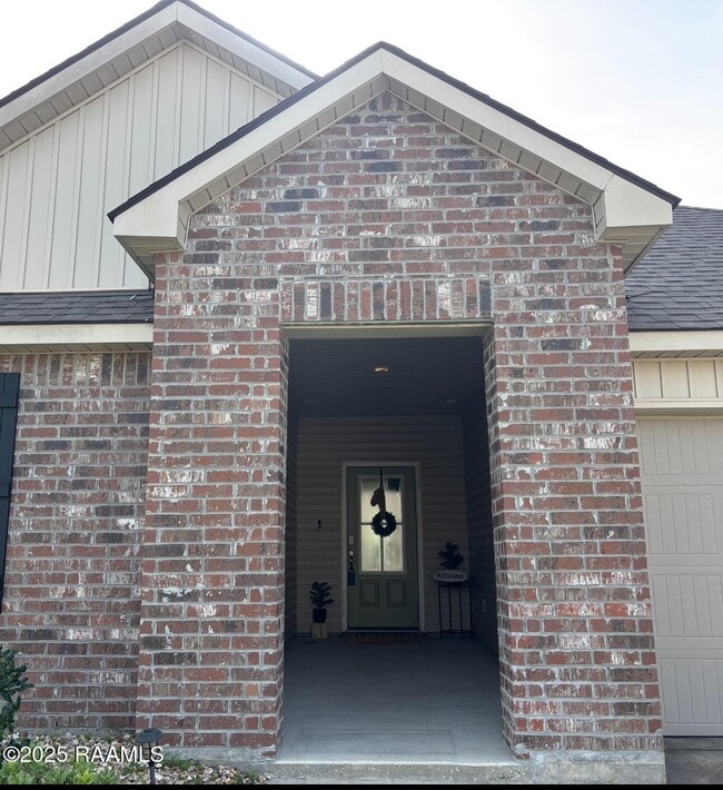 205 Acadian Lk Dr in Duson, LA - Building Photo - Building Photo