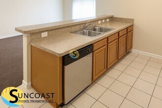 6984 Ortega Woods Dr, Unit 13 in Jacksonville, FL - Building Photo - Building Photo