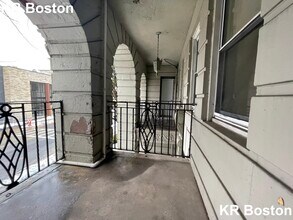 116 Washington St in Boston, MA - Building Photo - Building Photo