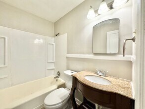 1006 East Side Dr in Greensboro, NC - Building Photo - Building Photo