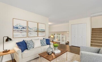 20223 10th Ave SE in Bothell, WA - Building Photo - Building Photo