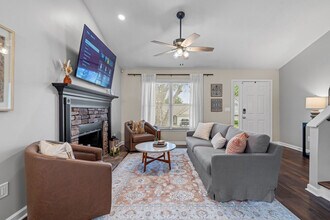 13 Huntcliff Dr in Cartersville, GA - Building Photo - Building Photo