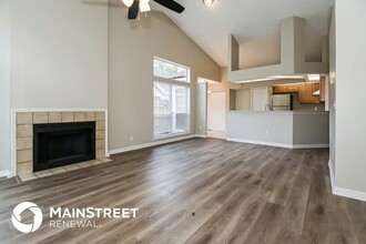 8056 Coatbridge Ln N in Jacksonville, FL - Building Photo - Building Photo