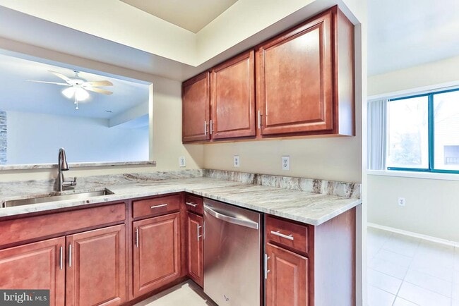 6 Winners Cir in Owings Mills, MD - Building Photo - Building Photo