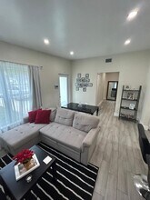 1230 NW 125th St in North Miami, FL - Building Photo - Building Photo