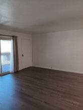 6354 Rancho Mission Rd, Unit 524 in San Diego, CA - Building Photo - Building Photo