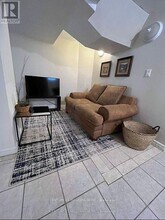 18 Margrath Pl in Toronto, ON - Building Photo - Building Photo