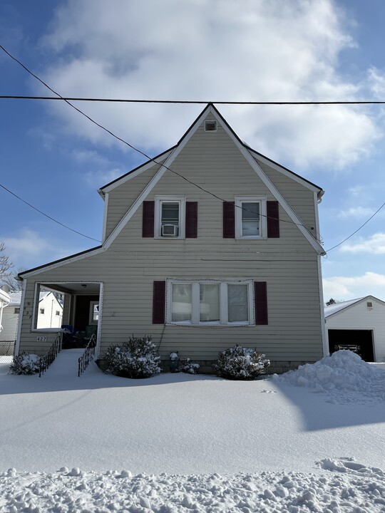 427 Snader Ave in Ashland, OH - Building Photo