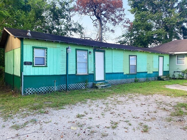 property at 2046 Grand St