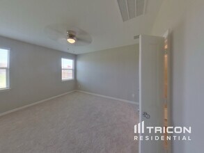 235 Jenkinson Dr in Fate, TX - Building Photo - Building Photo