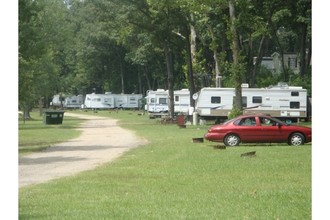 Sweet Lake MHC in Sturgis, MI - Building Photo - Other