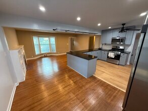 5621 16th Ave S in Minneapolis, MN - Building Photo - Building Photo