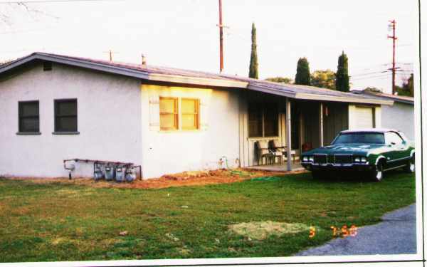 11639-11643 1/2 E. Rosegl in El Monte, CA - Foto de edificio