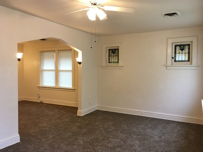 4973 Tholozan Ave, Unit 4973A