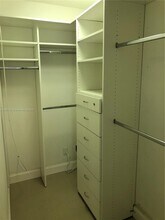 2793 SW 31st Pl in Miami, FL - Building Photo - Building Photo