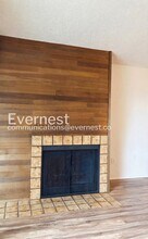 1150 NE Sunset Blvd, Unit 324 in Renton, WA - Foto de edificio - Building Photo