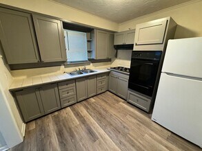 309 E Rogers St in El Reno, OK - Building Photo - Building Photo