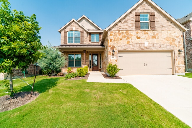 3905 Cozy Pine Dr