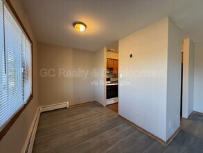 847 College Blvd in Addison, IL - Building Photo - Building Photo