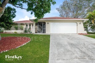 1307 SE 45th St in Cape Coral, FL - Building Photo