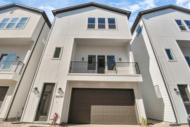 property at 1507 Robin St