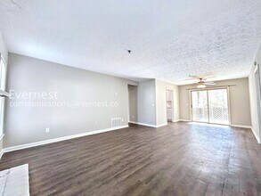 295 E Burns Ct SW in Marietta, GA - Building Photo - Building Photo