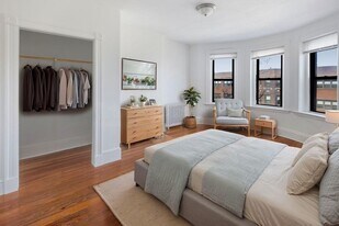 866 Huntington Ave in Boston, MA - Building Photo