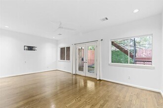 6406 Rodrigo St in Houston, TX - Building Photo - Building Photo