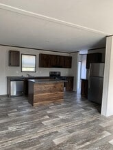 104 Bristol St in Oak Grove, KY - Building Photo - Building Photo