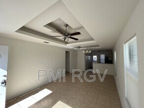 2905 Linda Vista St in Edinburg, TX - Building Photo - Building Photo