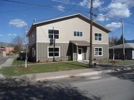 102 Potter Park Loop in Missoula, MT - Building Photo