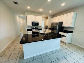 5624 Beggs Rd in St. Cloud, FL - Building Photo - Building Photo
