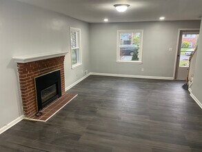 6901 100th Ave in Lanham, MD - Building Photo - Building Photo