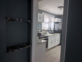 66 Broad St, Unit 3 in Albany, NY - Building Photo