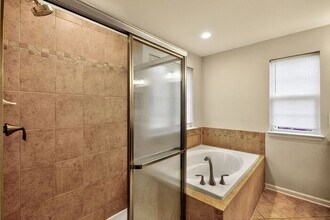 11530 Sulphur Hills Pl in Waldorf, MD - Building Photo - Building Photo