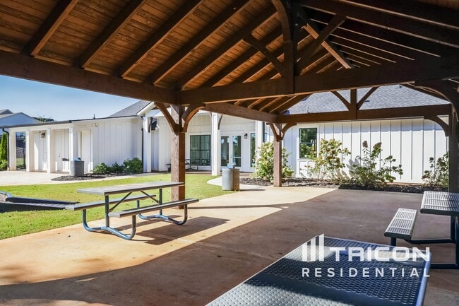 248 Oliver Dr in Locust Grove, GA - Building Photo - Building Photo