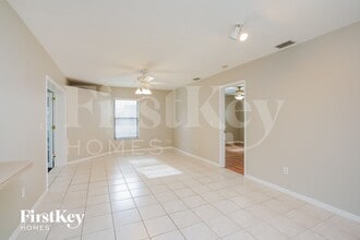 17533 Oriole Rd in Ft. Myers, FL - Building Photo - Building Photo