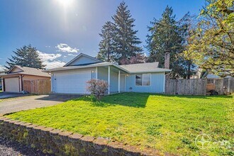 15211 NE 50th St in Vancouver, WA - Building Photo - Building Photo