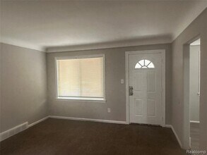 7777 Auburn St in Detroit, MI - Building Photo - Building Photo