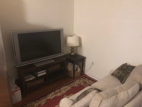 1513 South St, Unit 2 in Philadelphia, PA - Building Photo - Building Photo